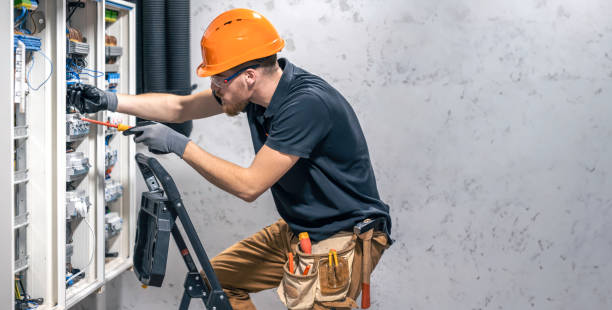 Best Electrical Contractors for Businesses  in Siesta Shores, TX